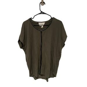 Two by Vince Camuto olive green shirt faux leather accents large
